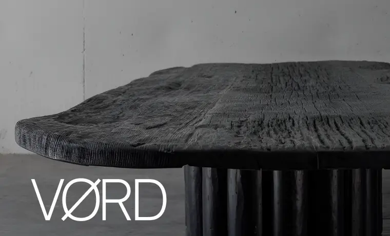 Стол VORD из фактурного тёмного дерева